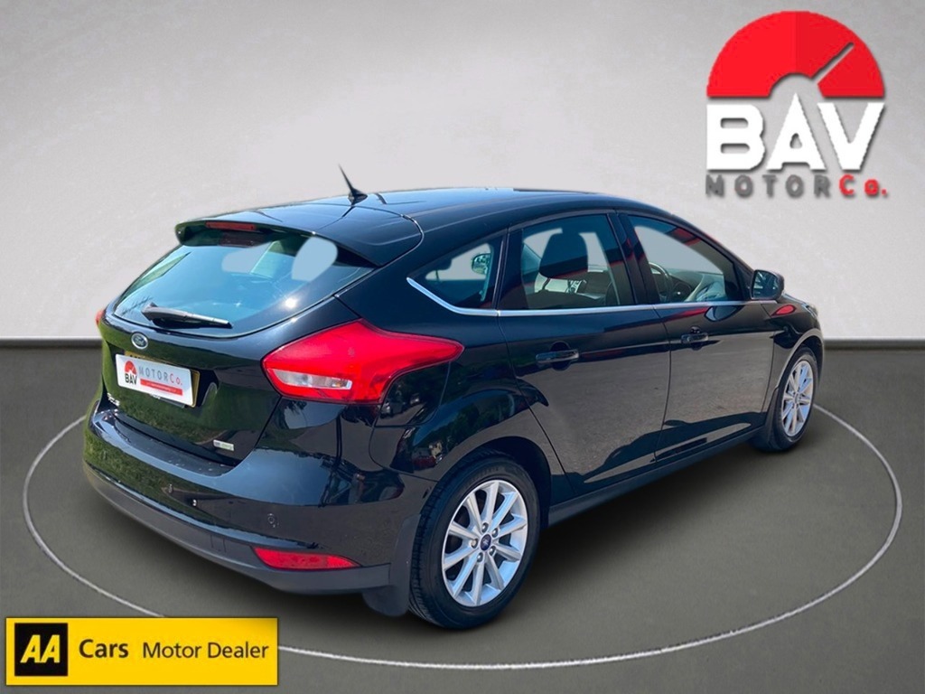 Ford Focus T Ecoboost Titanium KY66NXV Black #3