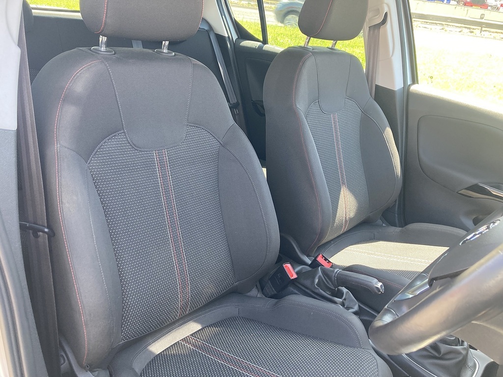 Vauxhall Corsa I Ecotec Griffin CE19PHZ Silver #3