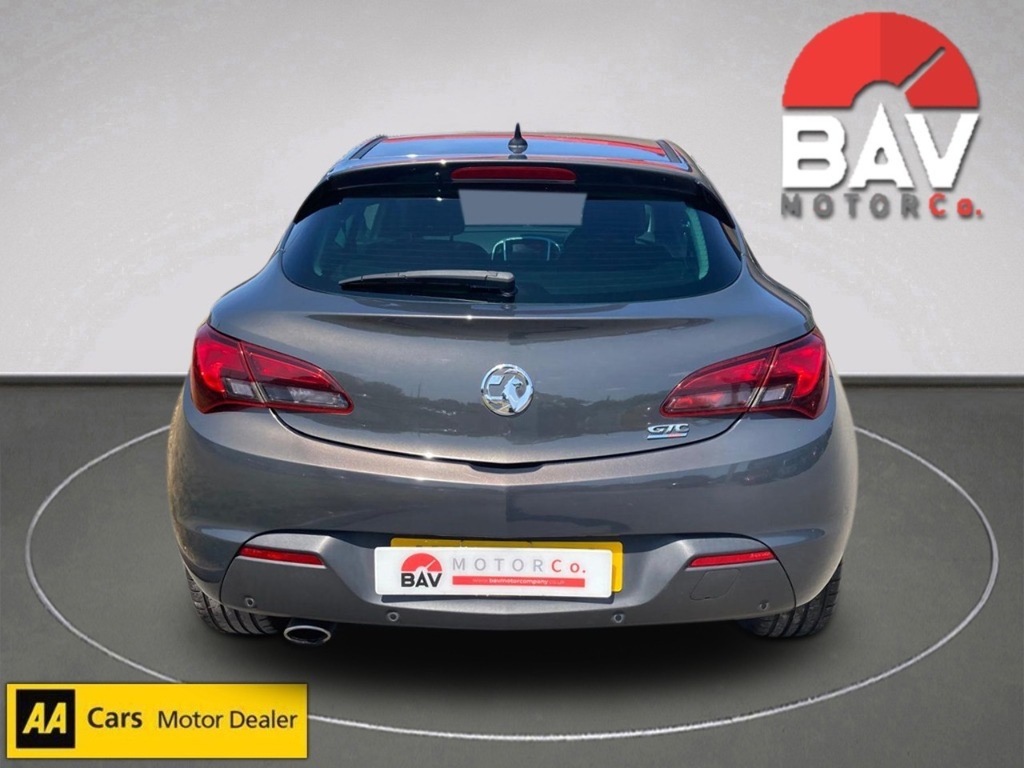 Vauxhall Astra GTC Cdti Sri Grey #4