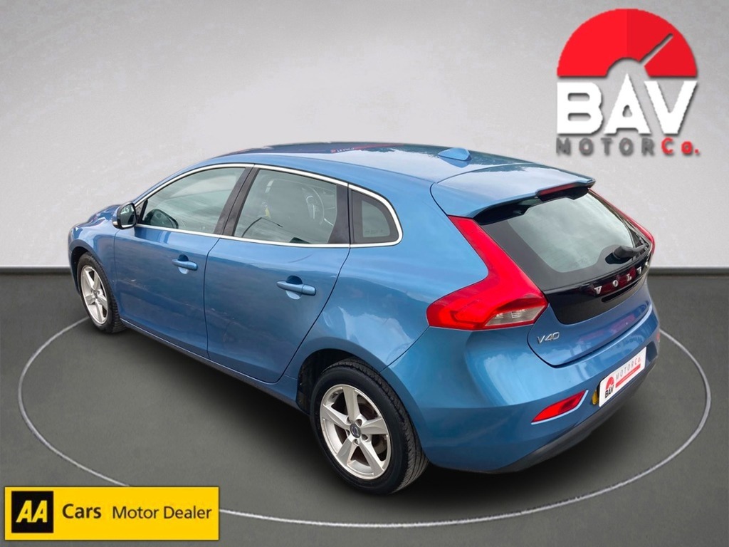 Volvo V40 D2 Se Blue #5