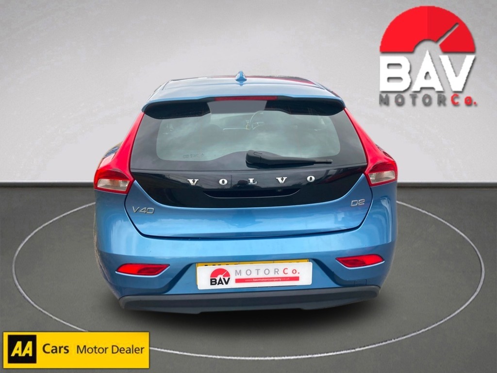 Volvo V40 D2 Se Blue #4