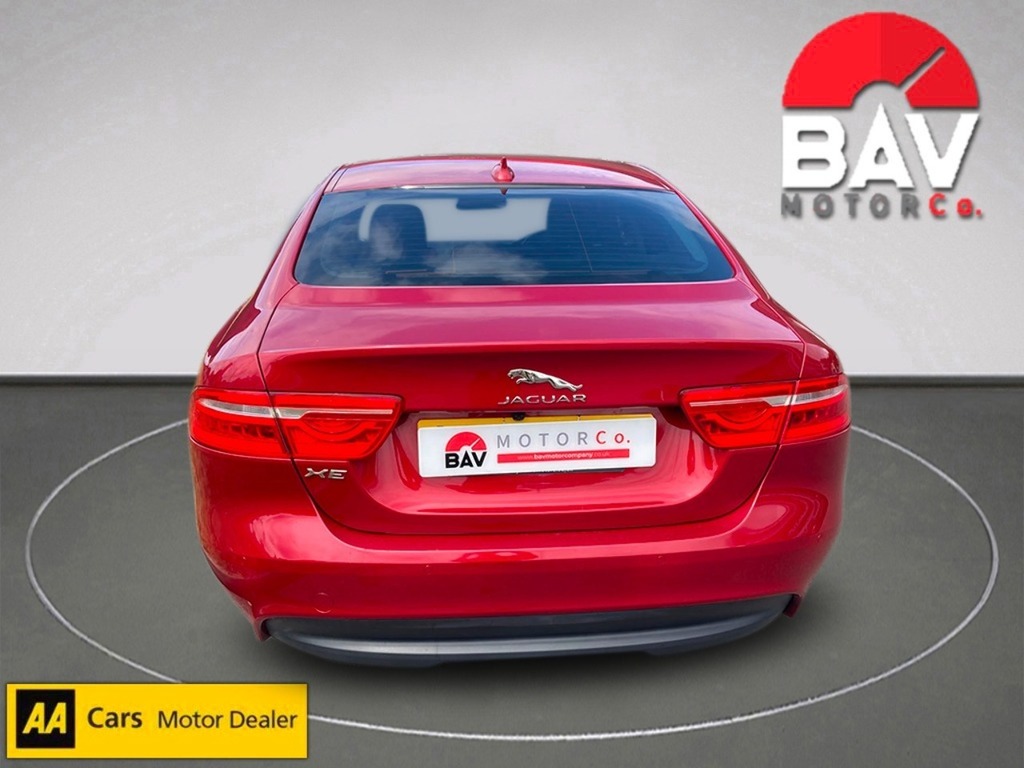 Jaguar XE D Prestige Red #4