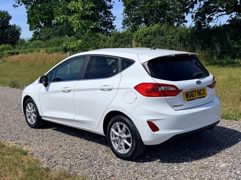 Ford Fiesta 1.0T Ecoboost Zetec Hatchback White #5