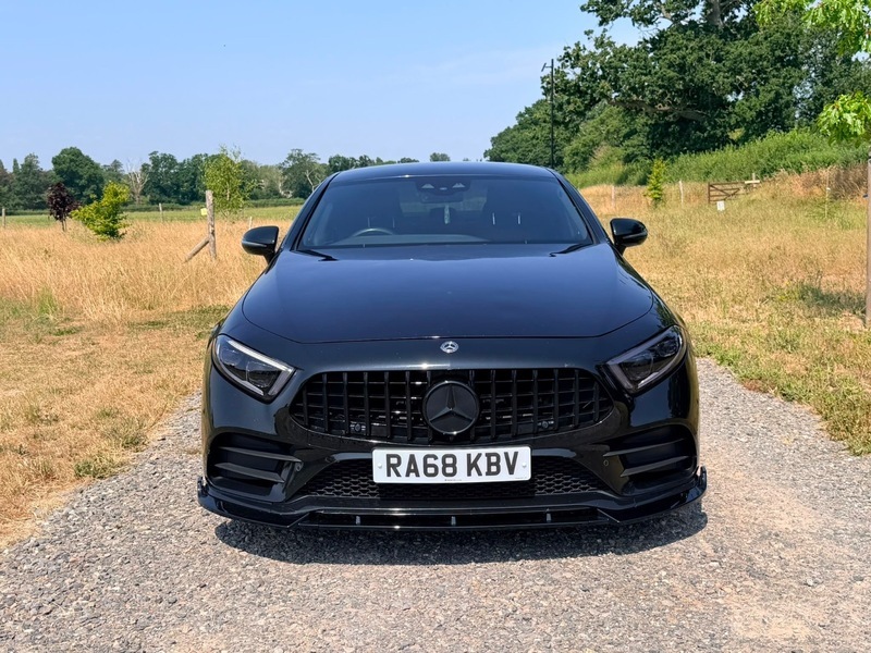 Mercedes-Benz CLS 2.9 Cls350d Amg Line Black #2