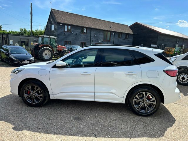 Ford Kuga Ecoboost Duratec 14.4Kwh St-line LC22ZZB White #2