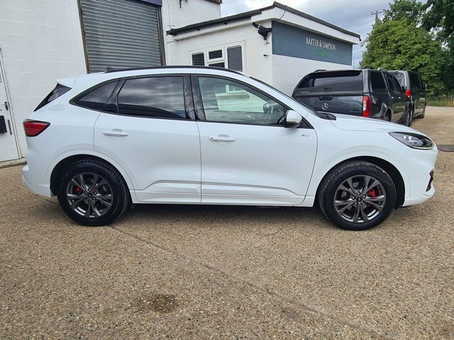 Ford Kuga Ecoboost Duratec 14.4Kwh St-line White
