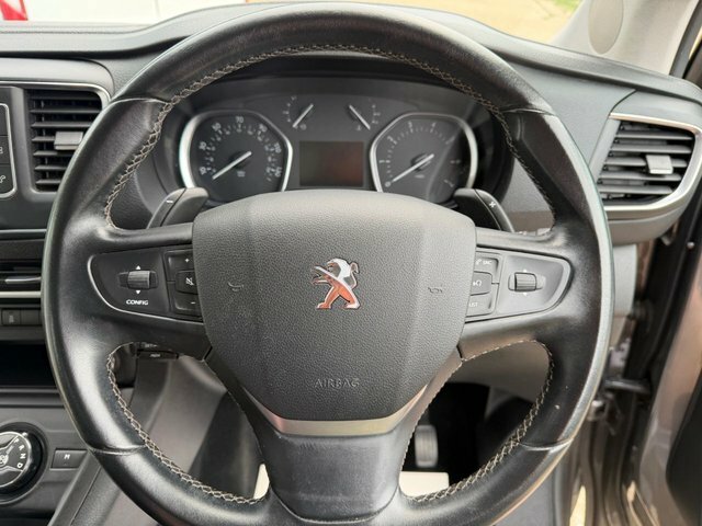 Peugeot Traveller Traveller Active Standard Blue Hdi Red #20
