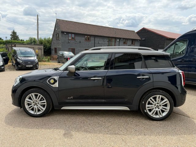 Mini Countryman 10Kwh Cooper Se Exclusive AV20FBB Black #2