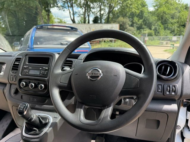 Nissan NV300 2.0 Dci 30 Acenta Panel Van L2 H White #13
