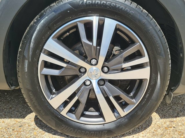 Peugeot 5008 1.5 Bluehdi Active Premium Black #39