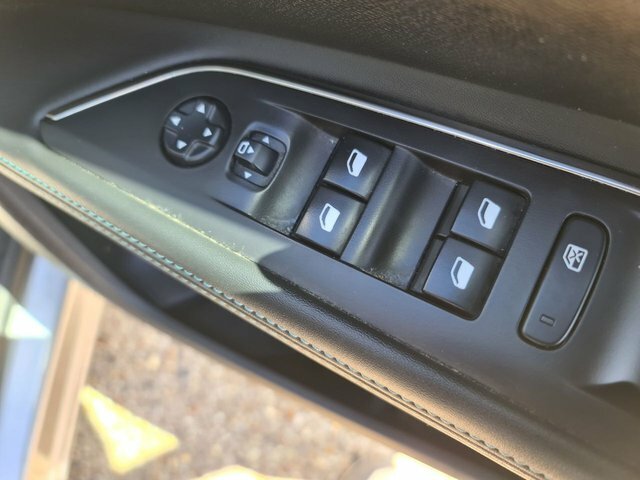 Peugeot 5008 1.5 Bluehdi Active Premium Black #33