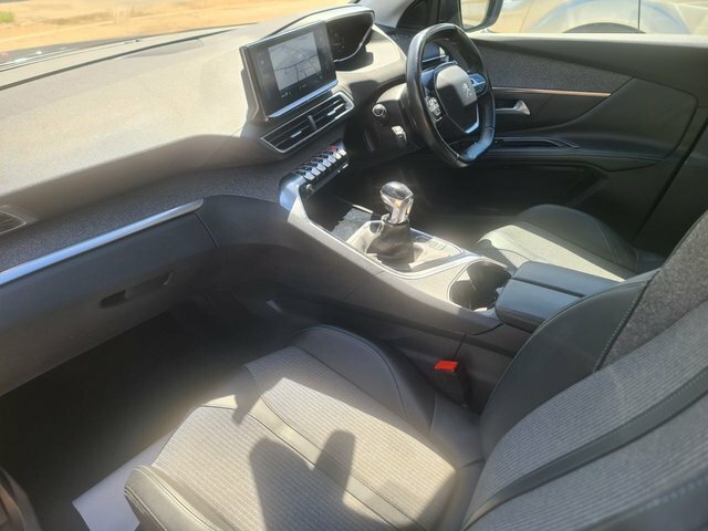 Peugeot 5008 1.5 Bluehdi Active Premium Black #29