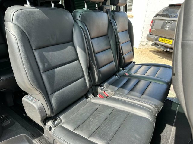 Vauxhall Vivaro Turbo D Elite L White #4