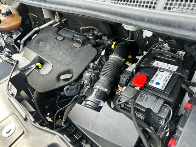 Vauxhall Vivaro 2.0 Turbo D 3100 Sportive L2 H1 Euro 6 Ss #43