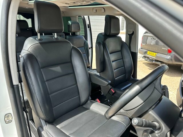 Vauxhall Vivaro Turbo D Elite L White #6