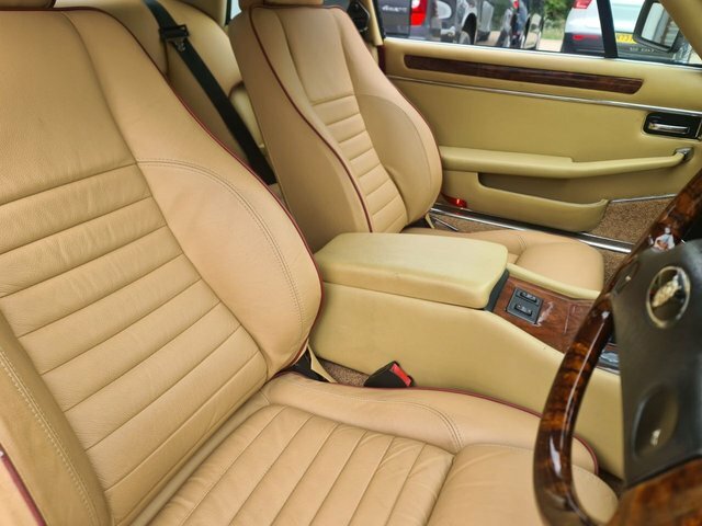 Jaguar XJS 3.6 2dr Auto Red #18