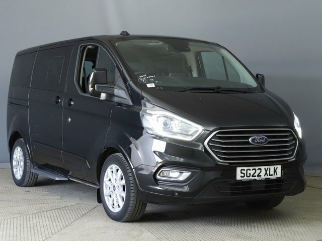 Ford Tourneo Custom 320 Ecoblue Titanium Euro Black
