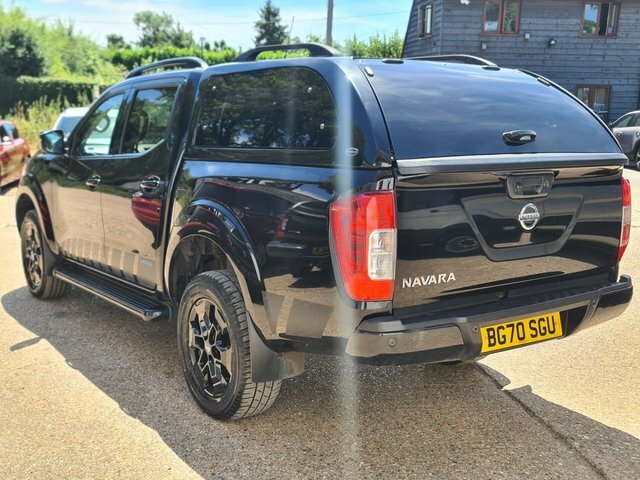 Nissan Navara Dci N-guard Pickup Black #2