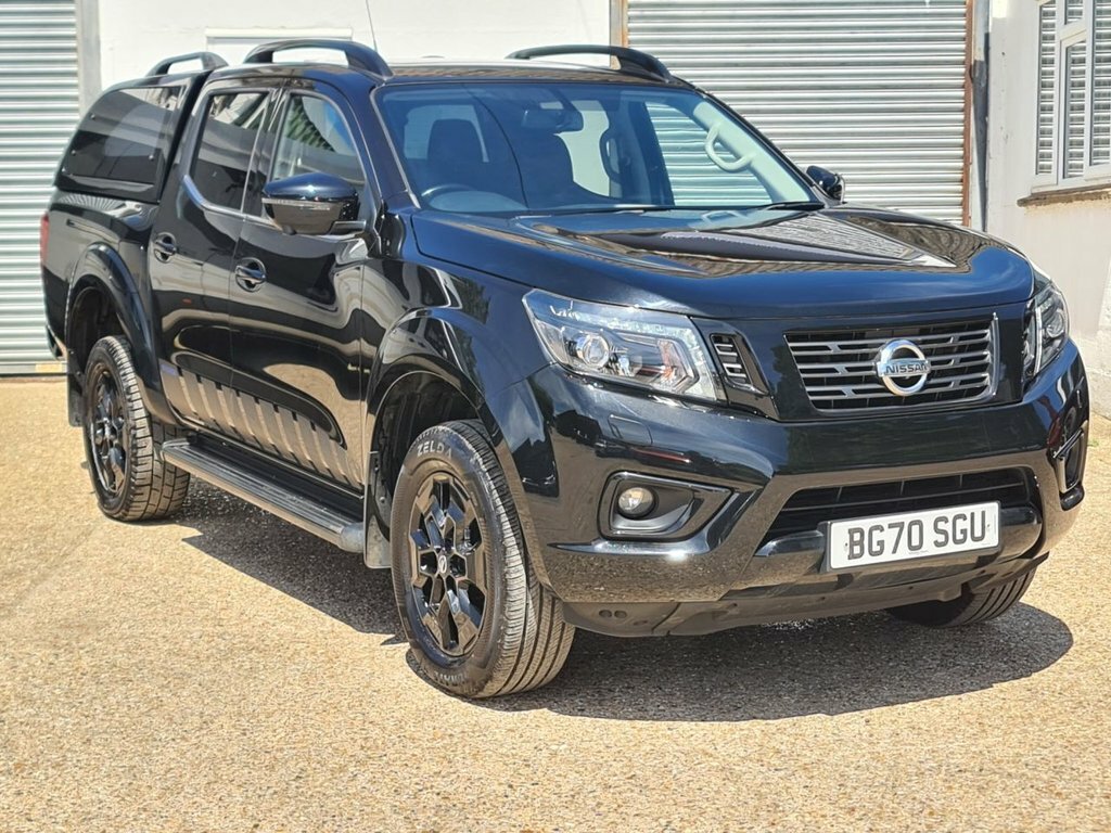 Nissan Navara Double Cab Pick Up Tekna 2.3Dci 190 Tt 4Wd White #37