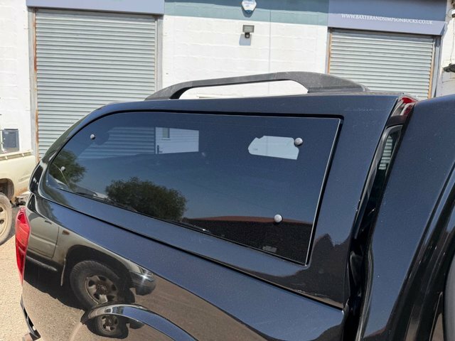 Nissan Navara 2.3 Dci Tekna Pickup 4Wd Euro 6 White #13