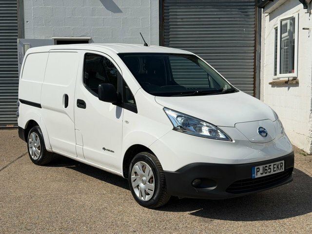 Nissan e-NV200 Panel Van White