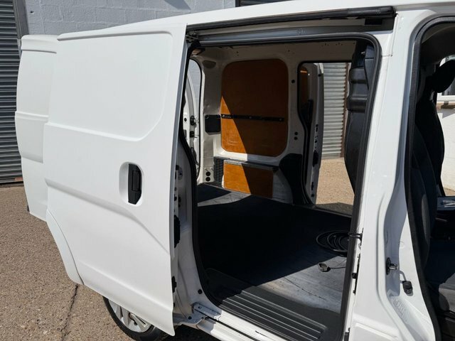 Nissan e-NV200 Panel Van White #25