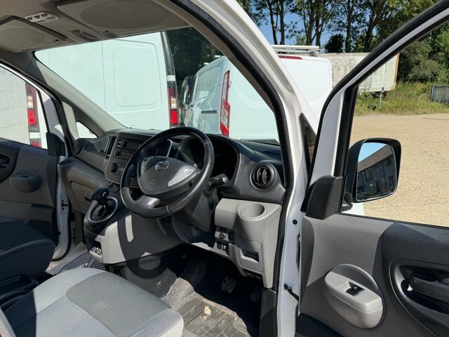 Nissan e-NV200 Panel Van White #20