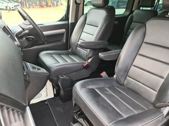 Vauxhall Vivaro Ultimate Mpv Black #3
