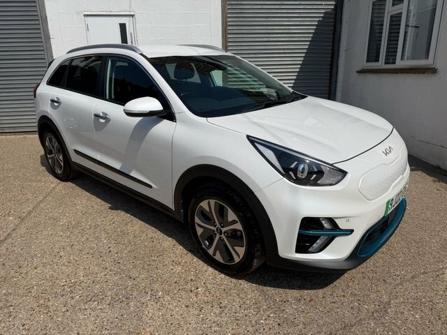 Kia Niro 3 Suv White
