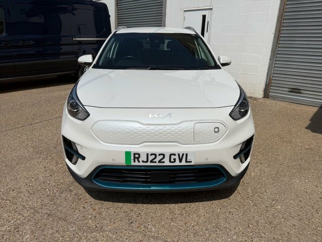Kia Niro 3 Suv White #5