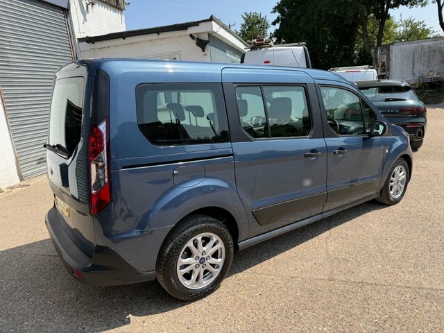 Ford Grand Tourneo Connect 1.5 Ecoblue 120 Active Powershift Blue #8