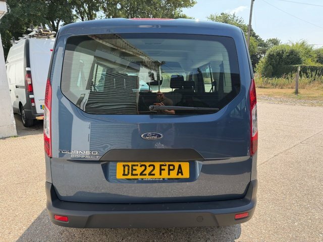 Ford Grand Tourneo Connect 1.5 Ecoblue 120 Active Powershift Blue #10