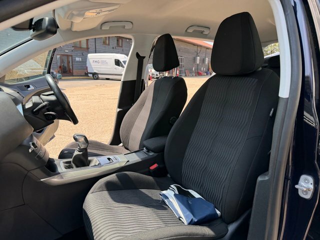 Peugeot 308 Hdi Active Hatchback Blue #3