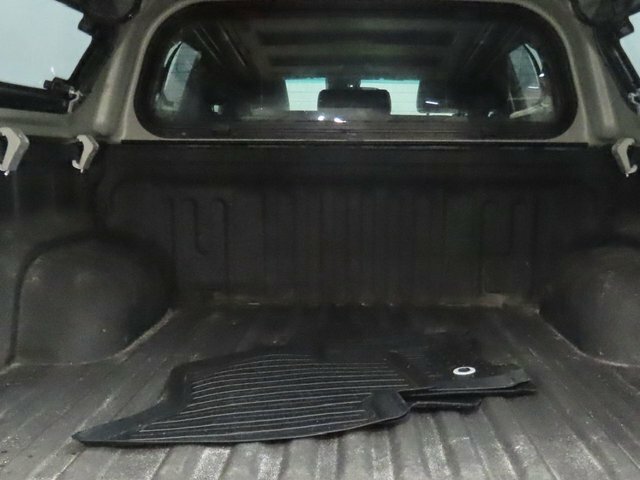 Toyota HILUX D-4d Invincible X Pickup Blue #5