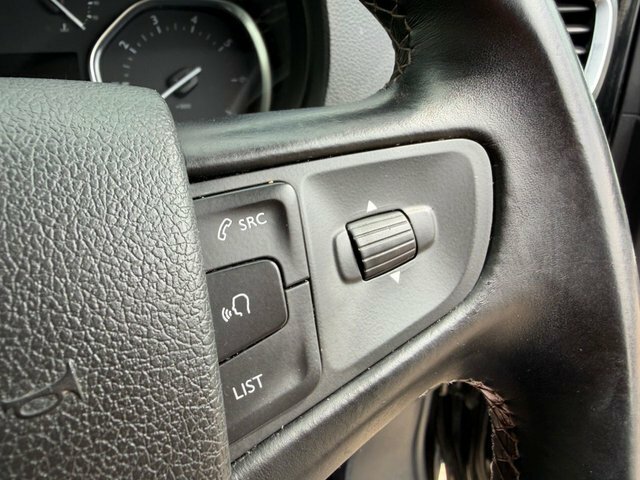 Vauxhall Vivaro 1.5 Turbo D 2900 Dynamic Panel Van 6Dr Manu White #22