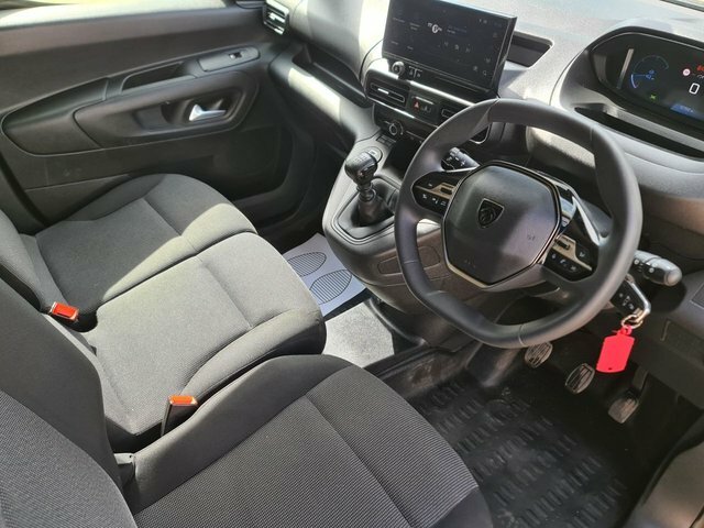 Peugeot Partner 1.5 Bluehdi 100 Asphalt Van Panel Van White #20