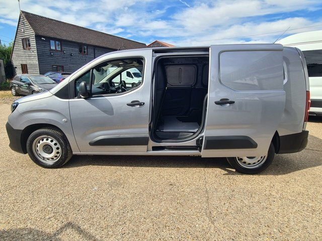Peugeot Partner Bluehdi 950 Professional Long Grey #2