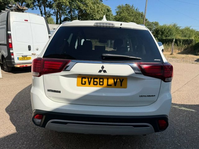 Mitsubishi Outlander Outlander Di-d 3 Blue #10