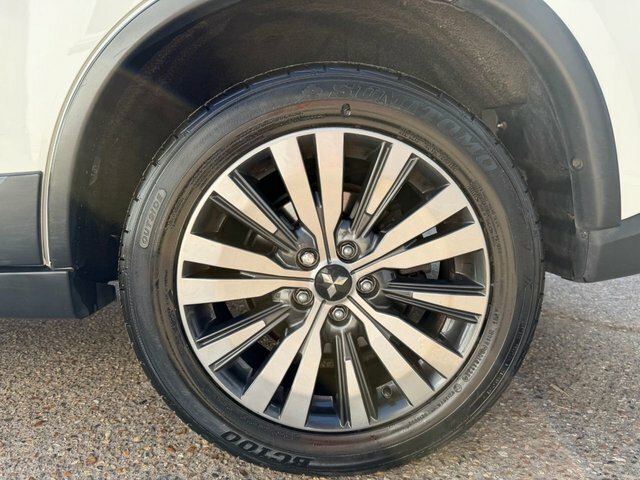 Mitsubishi Outlander Outlander Di-d 3 Blue #38