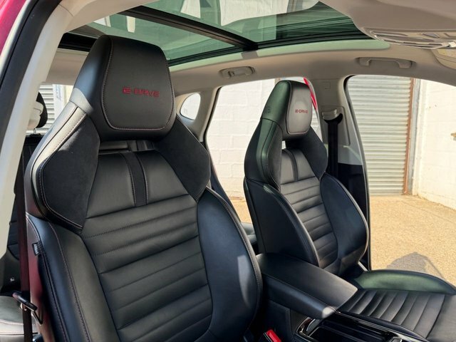 MG HS T-gdi 16.6Kwh Exclusive Red #3