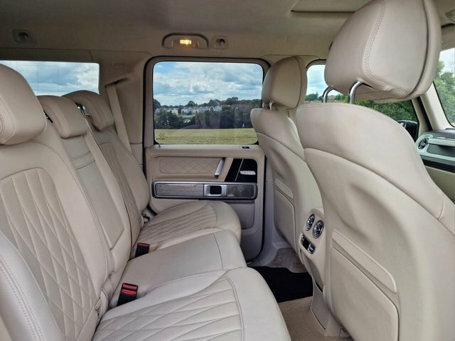 Mercedes-Benz G Class G350d Amg Line 9G-tronic Black #9