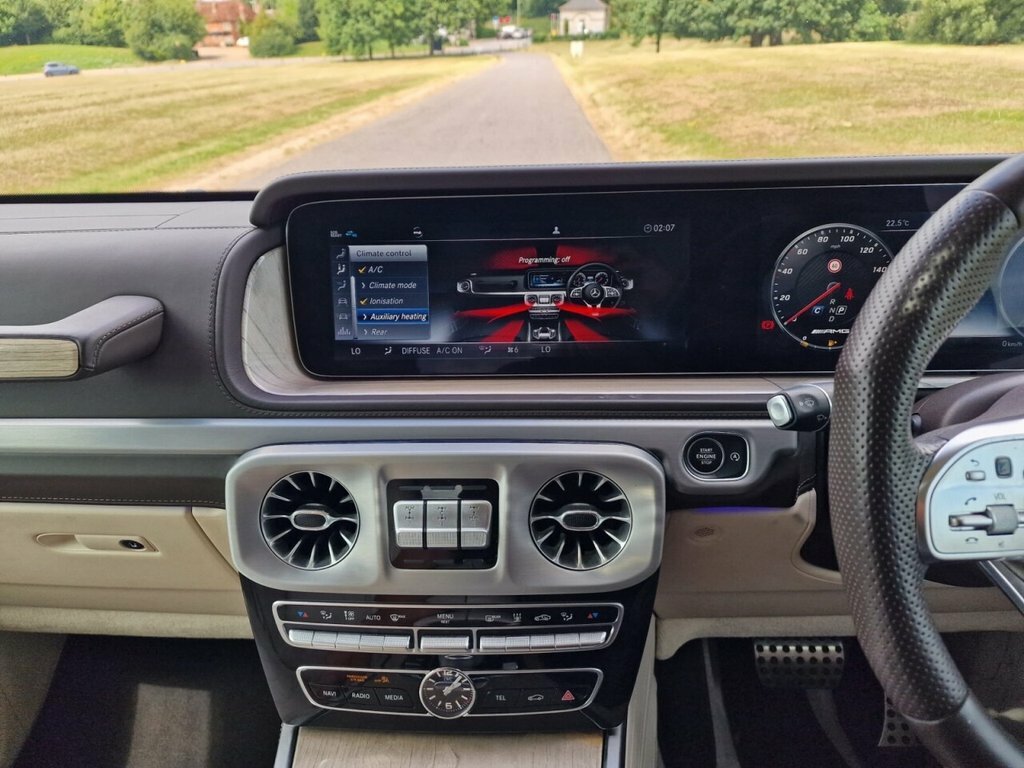 Mercedes-Benz G Class G350d Amg Line 9G-tronic Black #49