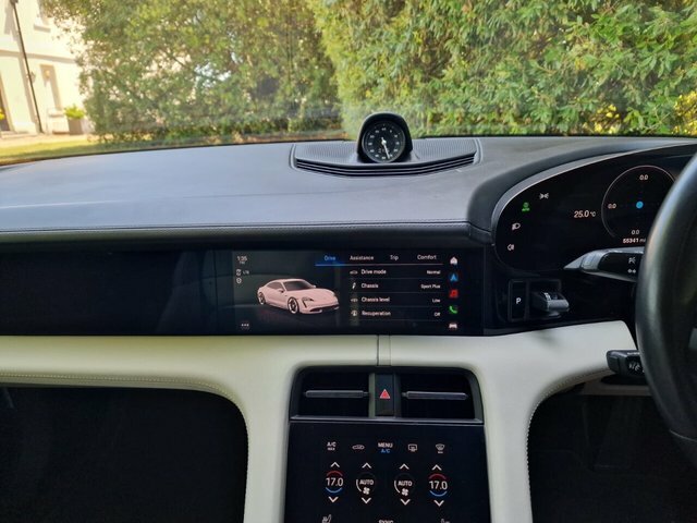 Porsche Taycan 420Kw 4S 93Kwh 5 Seat Silver #26