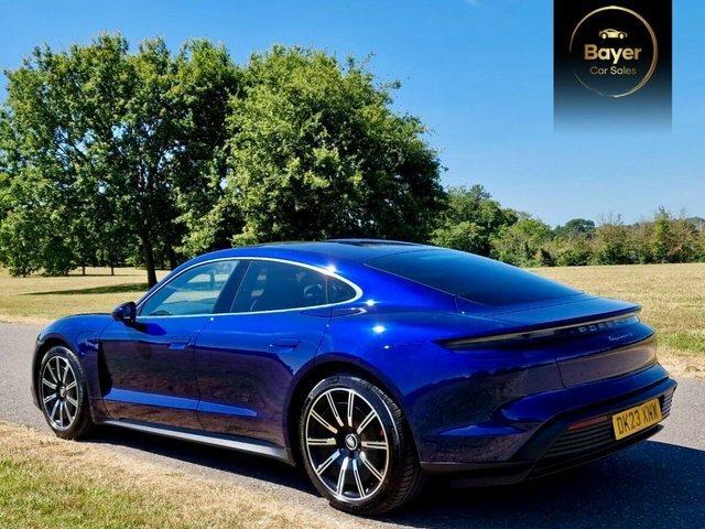 Porsche Taycan Plus 93.4Kwh 4S Saloon Blue #5