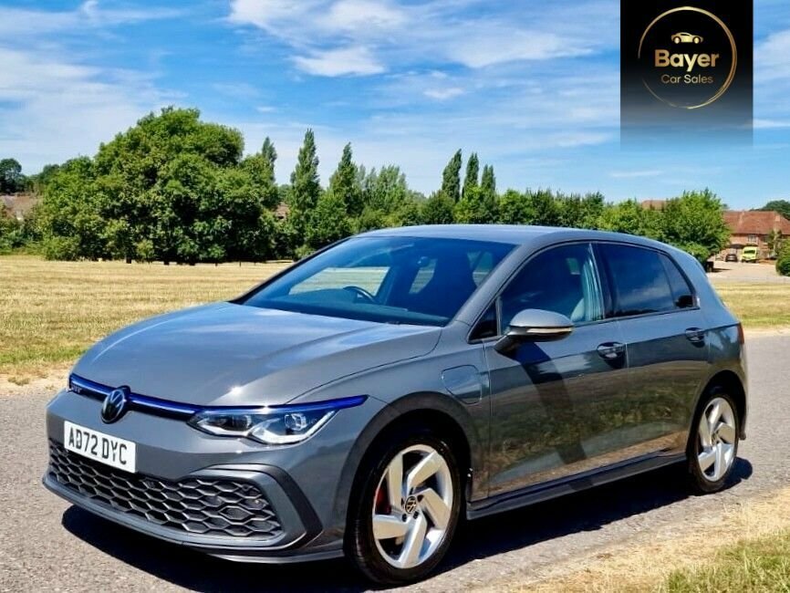 Volkswagen e-Golf 1.5 Etsi Mhev Life Estate Hybrid Dsg Black #24