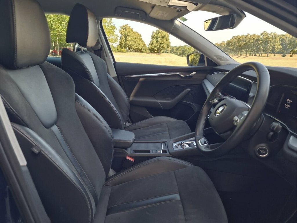 Skoda Octavia Hatchback Black #30
