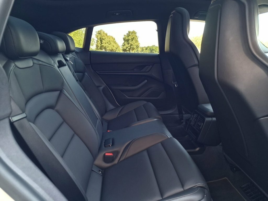 Porsche Taycan 4S Beige #34