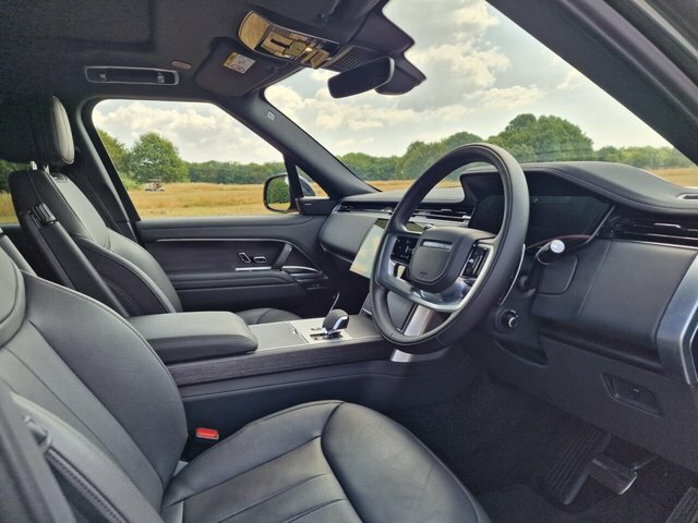 Land Rover Range Rover 2.0 D200 Dynamic Se 2024 Blue #7