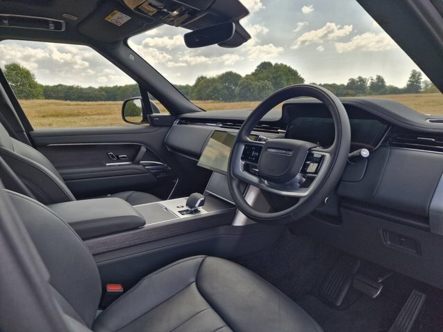 Land Rover Range Rover 2.0 D200 Dynamic Se 2024 Blue #8