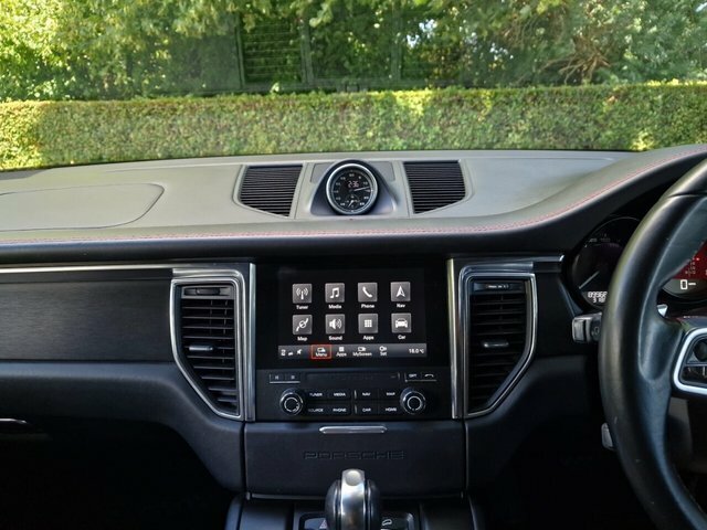 Porsche Macan 3.6 Turbo Pdk 400 Bhp Blue #17